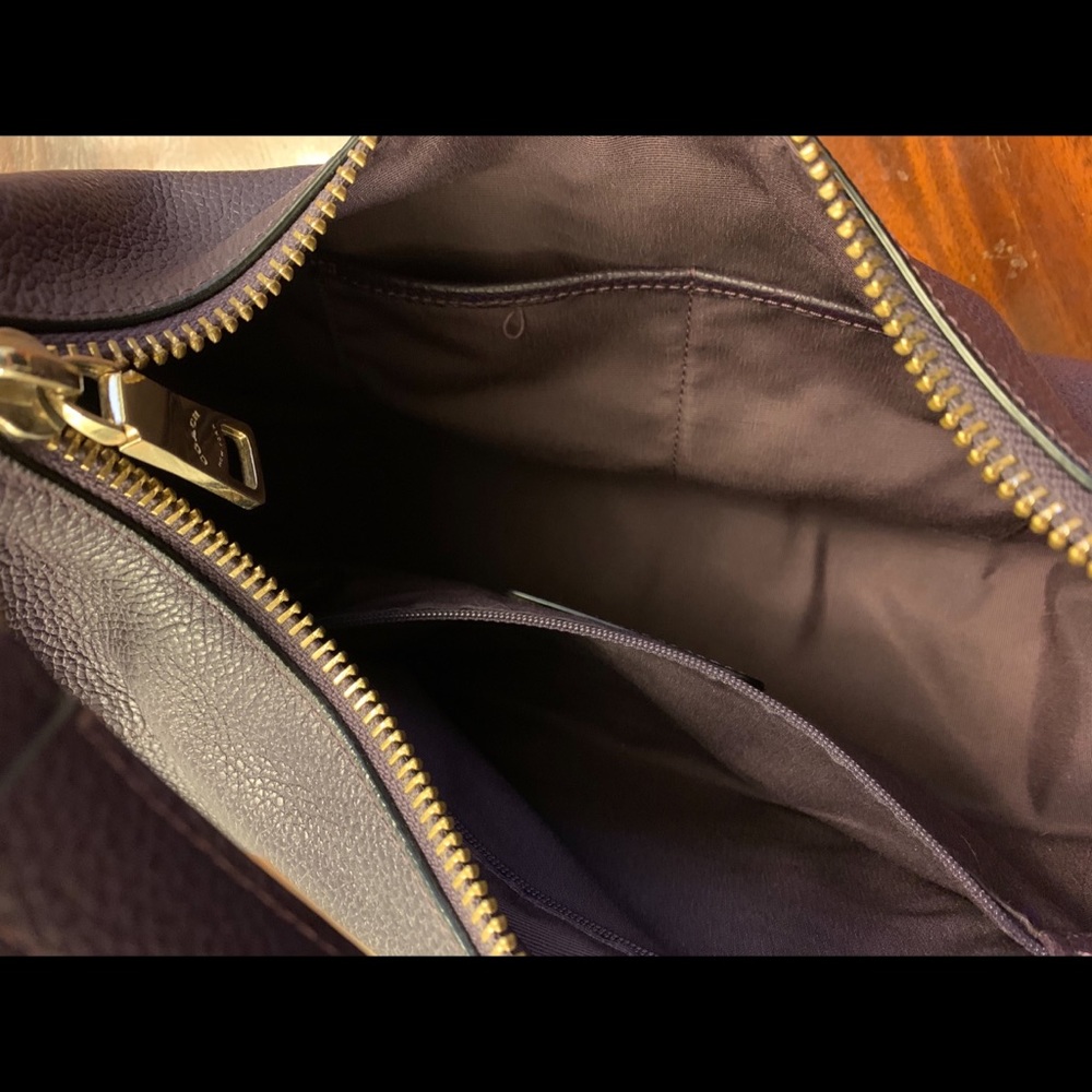 *SOLD* Coach purse - Picture 6 of 6